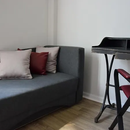 Apartment Megaron11