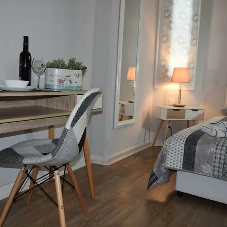 Apartamento Megaron11 *