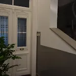 Megaron11 *