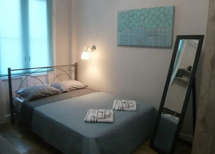 Апартаменты Megaron11