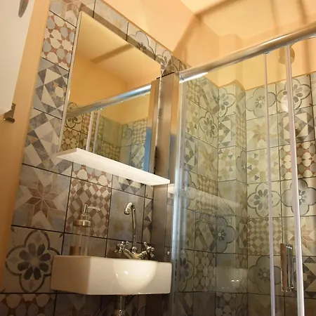 Megaron11 Apartament *